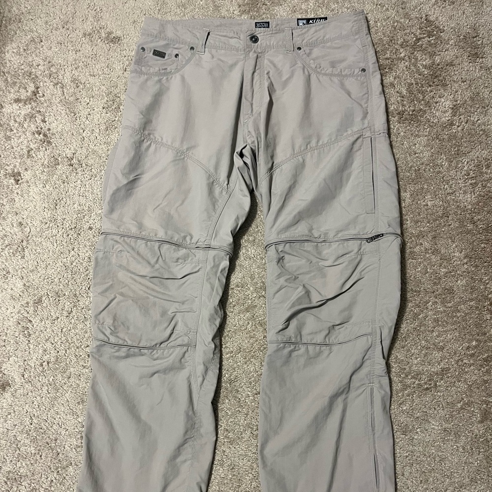 Kuhl Men's khaki tan Liberator Convertible Pants